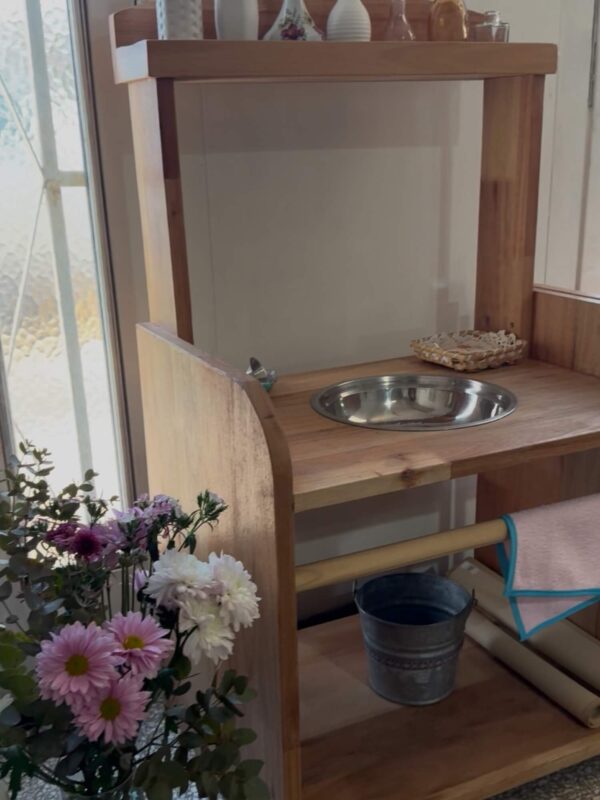 Mueble para arreglar flores - Imagen 2